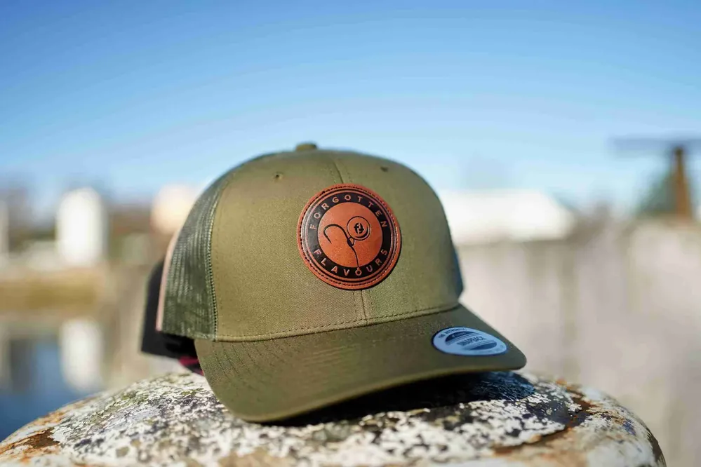 Acum disponibil - Sapca Forgotten Flavours Retro Mesh, Olive